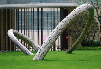 无锡景观雕塑-酒店草坪创意不锈钢圆环景观雕塑