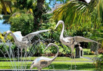 无锡仙鹤雕塑-公园池塘不锈钢喷泉中的仙鹤雕塑